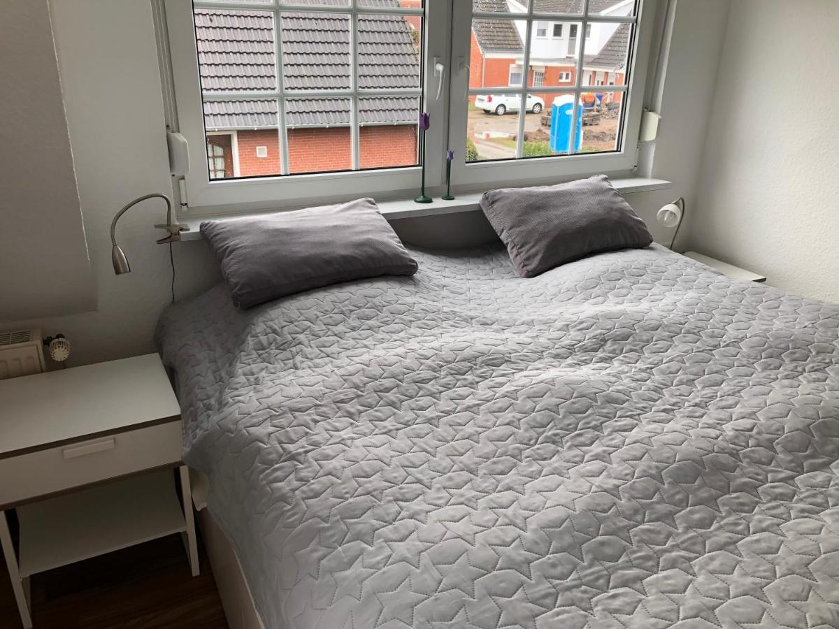 Wohnung B Haus Pamela Neuharlingersiel Esterno foto